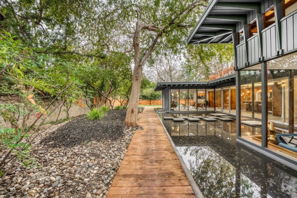 Casa grande estilo japonés — foto 4
