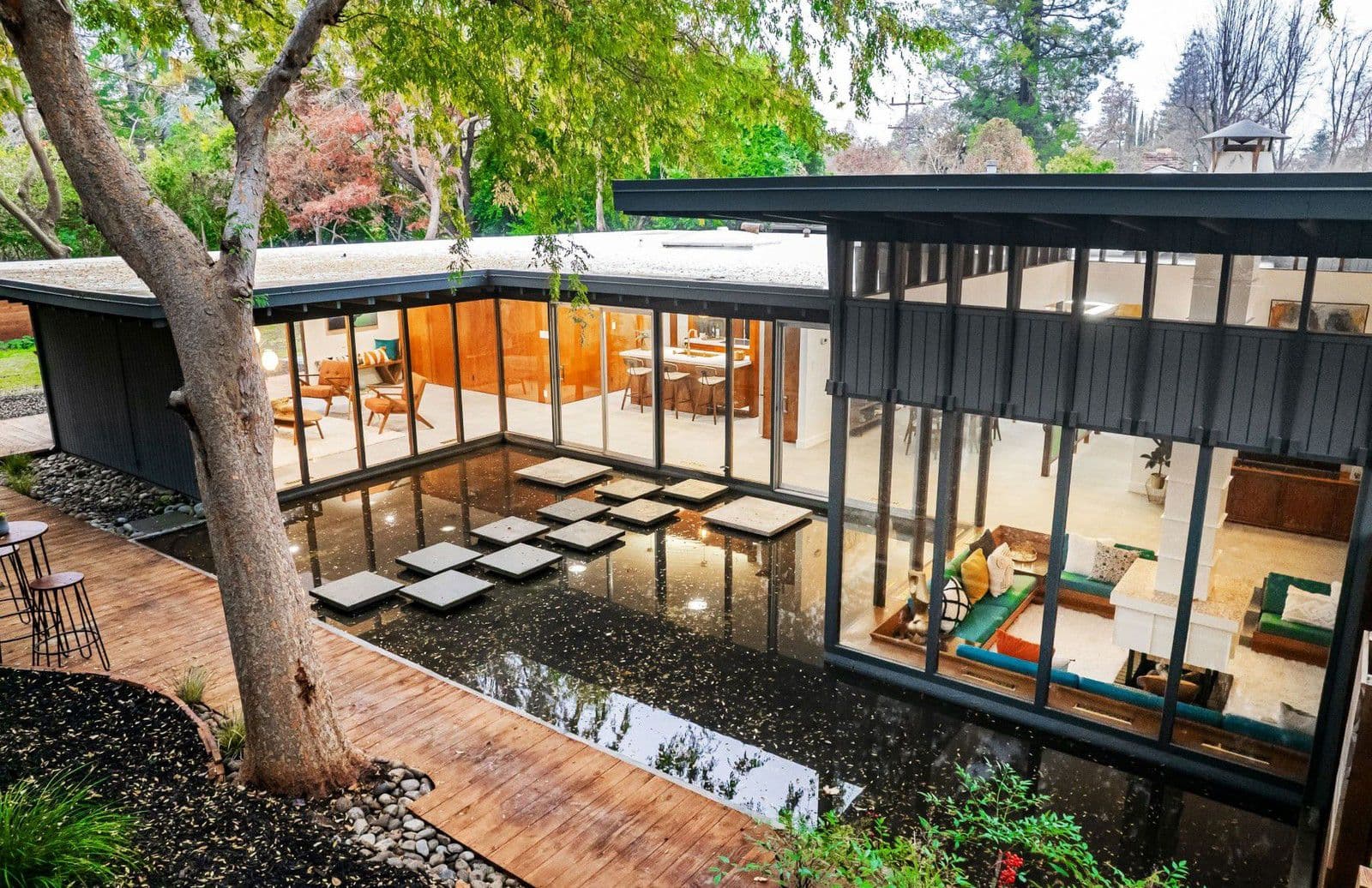 Casa grande estilo japonés — foto 5